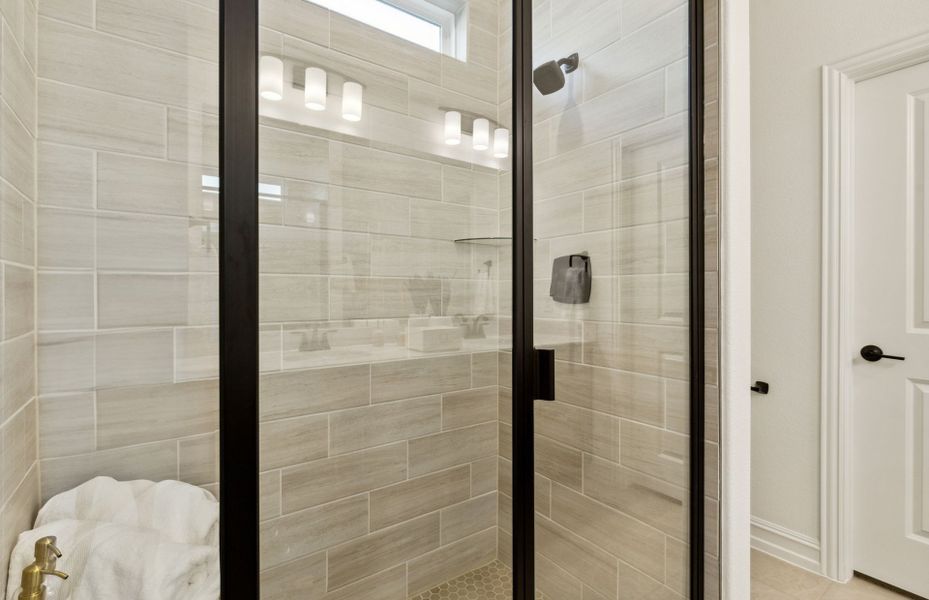 Spacious owner's shower