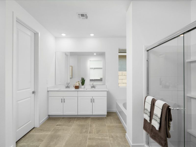 Bathroom in the Lark Floorplan at Rancho Mirage