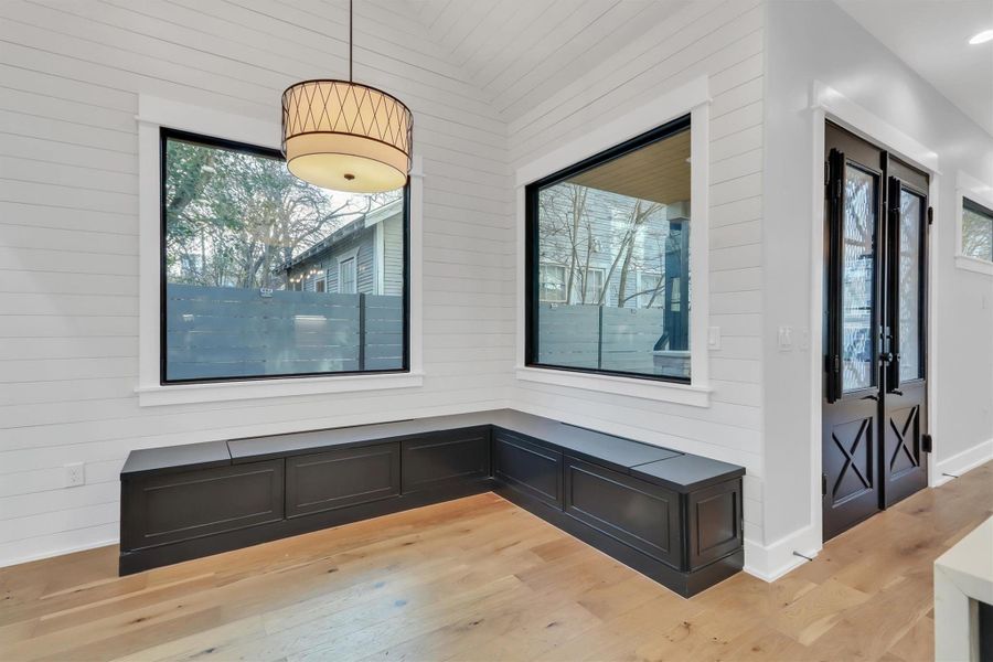 Built in Banquette at breakfast area/ Dining