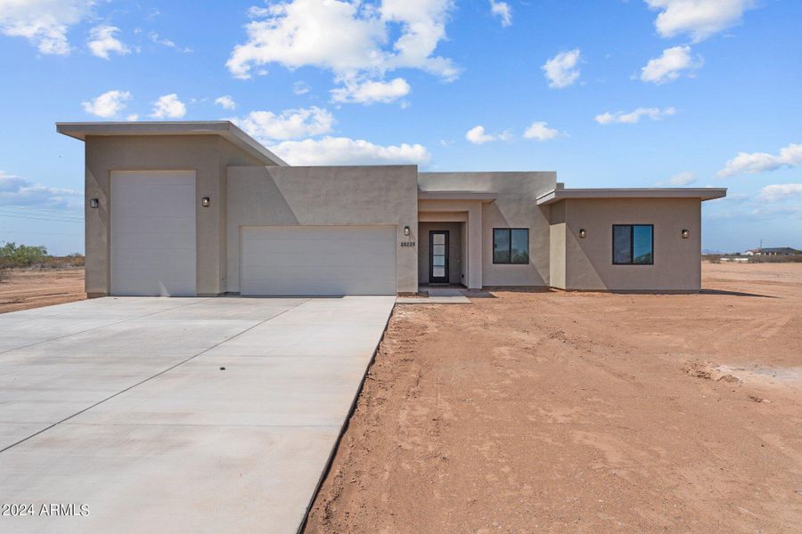 28228 N. 213th Dr. Wittmann, AZ