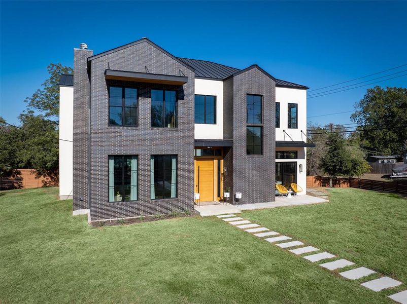 Stately and handsome new build from proven, veteran Austin builder with projects throughout central Austin.