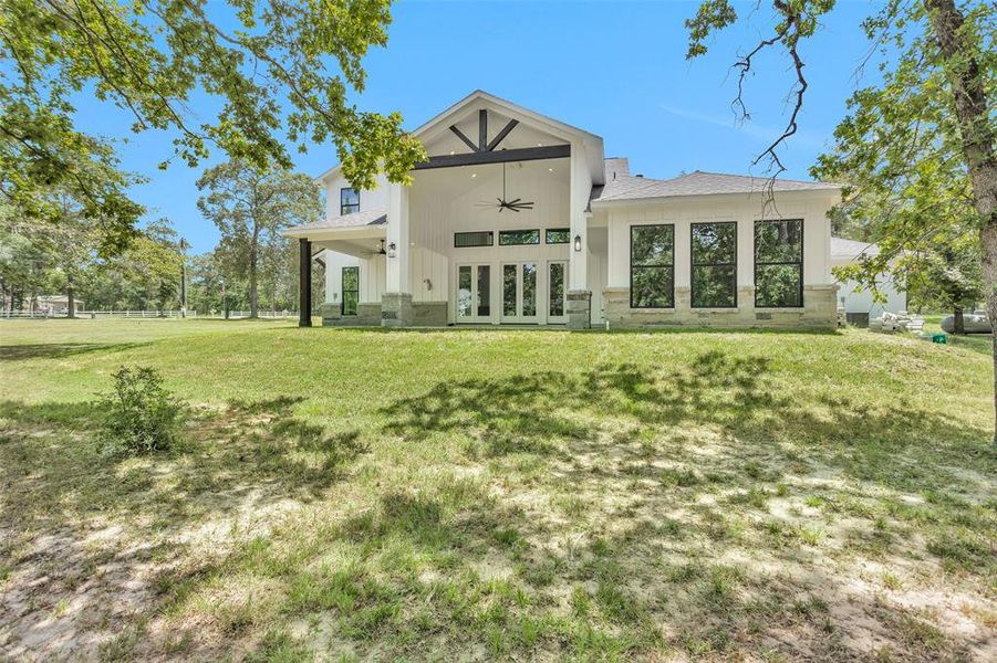 Stunning 4-bedroom modern home on 1.5 acres, upgrades and much more!