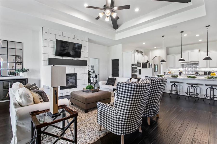 Cozy fireplace in great room (*Photo not of actual home and used for illustration purposes only.)