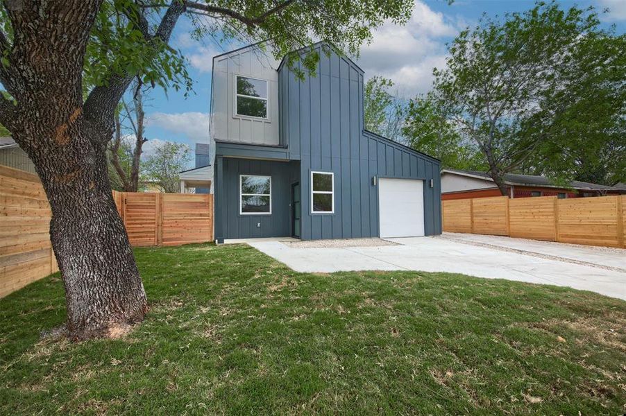 New construction Single-Family house 6111 Carnation Ter, Unit 1, Austin, TX 78741 - photo