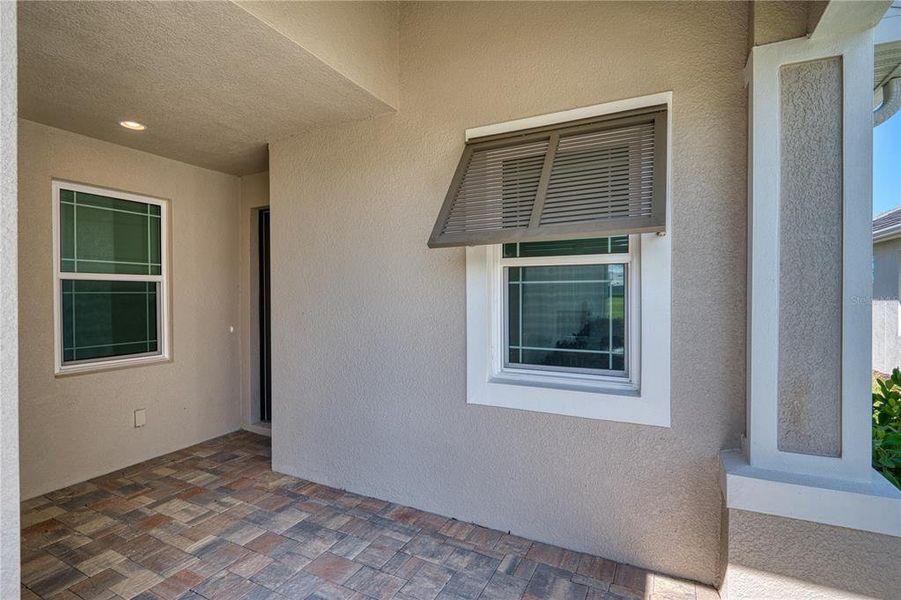 Front entry porch