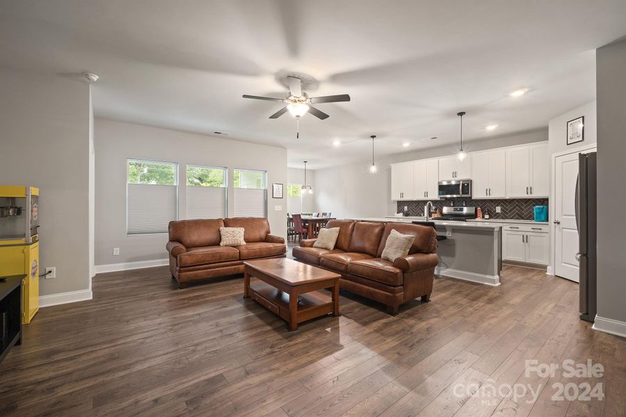 Open spacious floorplan