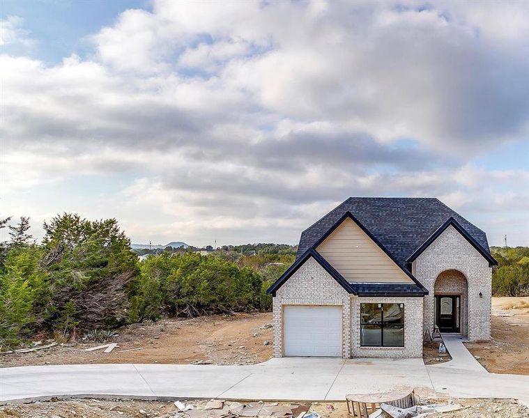 New construction Single-Family house 1015 Thicket Trail, Granbury, TX 76048 - photo