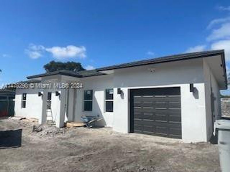 New construction Single-Family house 5265 Northeast 20th Avenue, Pompano Beach, FL 33064 - photo