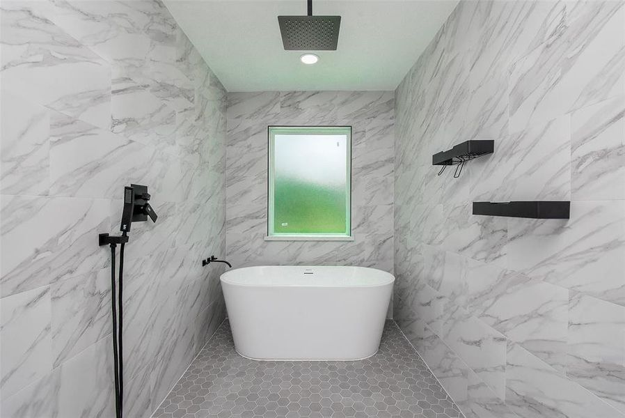 En-suite luxury Master bathroom