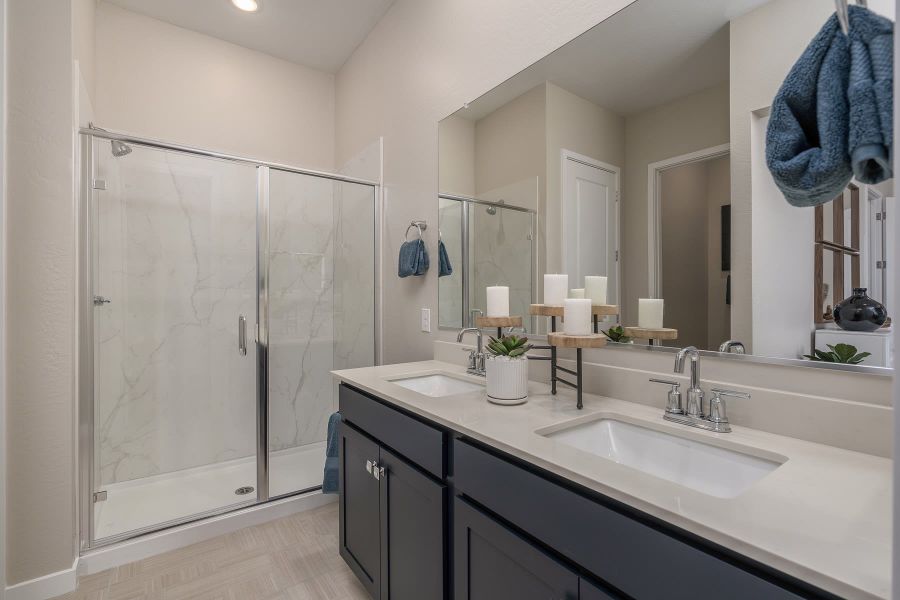 Primary Bathroom | Madera 5G | Wildera – Peak Series | New Homes in San Tan Valley, AZ | Landsea Homes