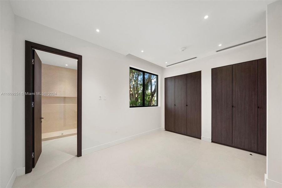 WOOD FLOORING MASTER BEDROOM