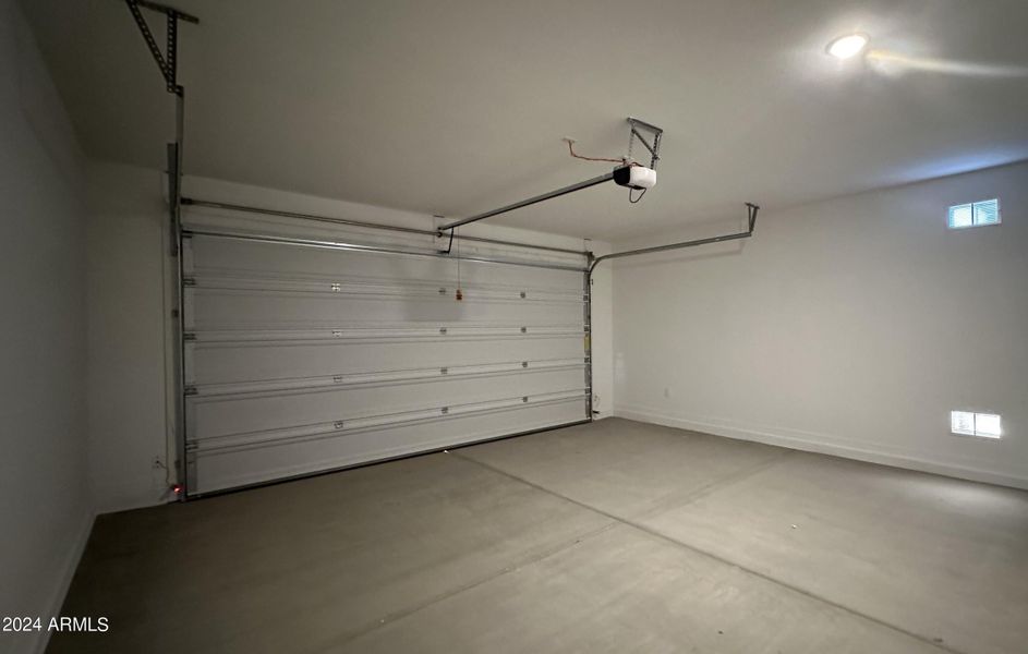 025 - 2-Car Garage