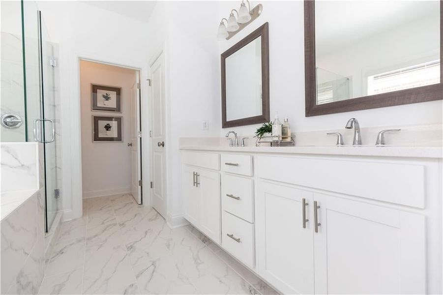 Double vanity *Photos of model home from a different community. Used for illustrative purposes only.*