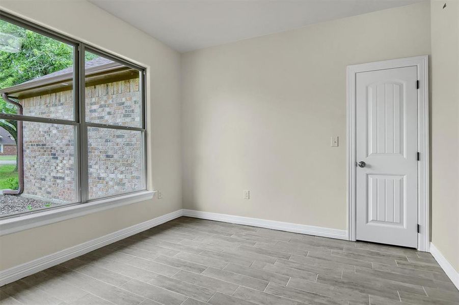 Spare room / Office featuring Tile Plank flooring