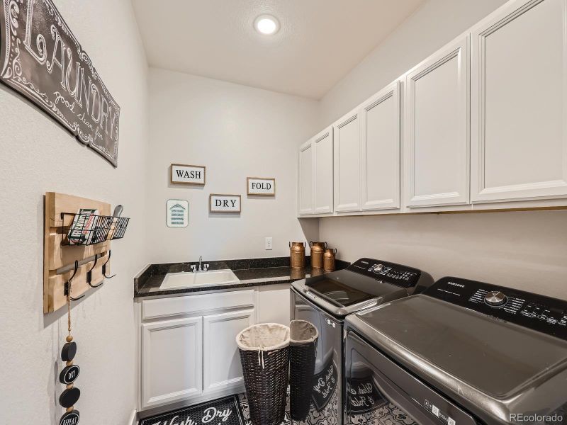 2nd Floor Laundry Room - Right Next To 4 Bedrooms!