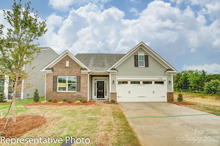 Homesite 53 features an Avery floorplan with front-load garage.