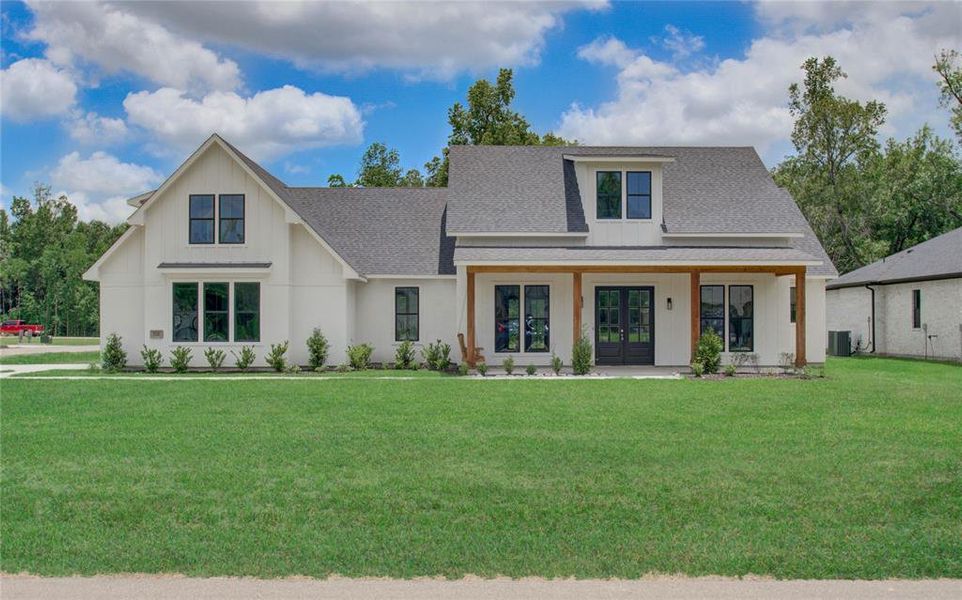 Beautiful 1.5 story farm house