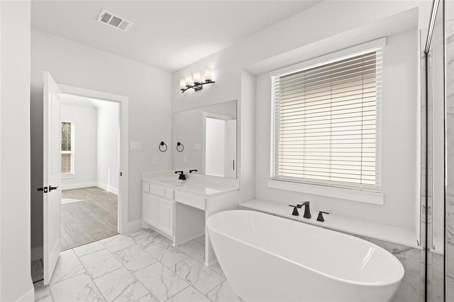 3417 Cross Shore  Bath 4