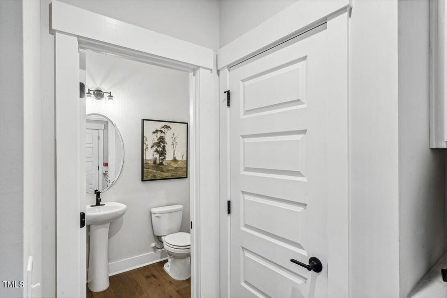 Wilson powder room