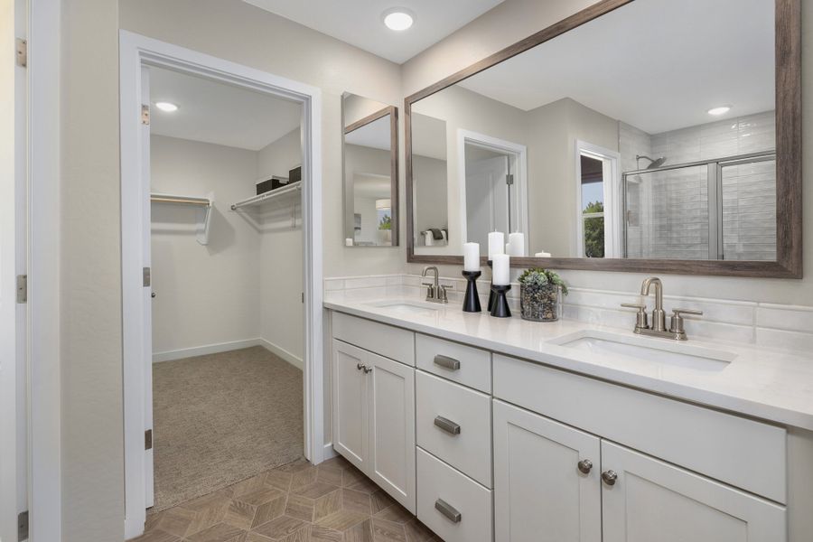 Primary Bathroom | Tangelo | Mandarin at Citrus Park | New Homes in Goodyear, AZ | Landsea Homes