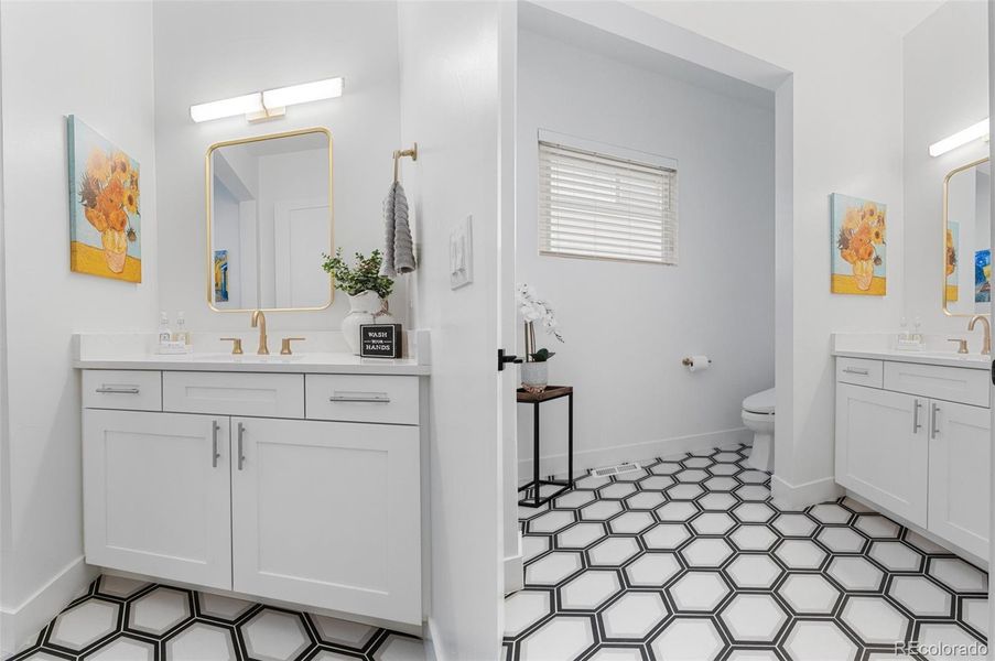 Powder room. 1/2 bath on main floor