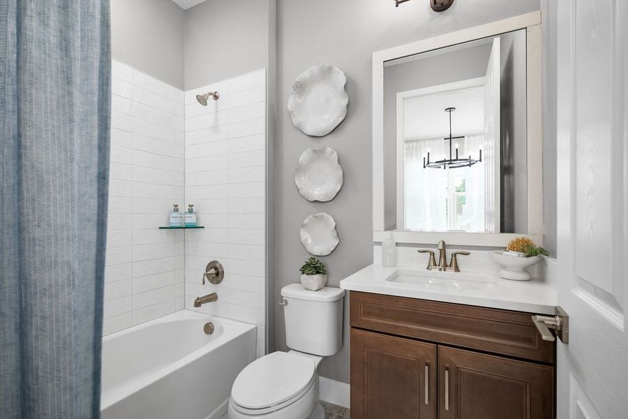 Downstairs Suite Bathroom | Newcastle | Harrell Oaks | New Homes in Orlando, FL | Landsea Homes