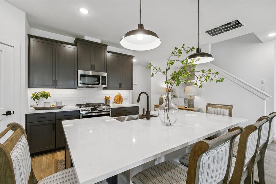 Lovely kitchen (*Photo not of actual home and used for illustration purposes only.)