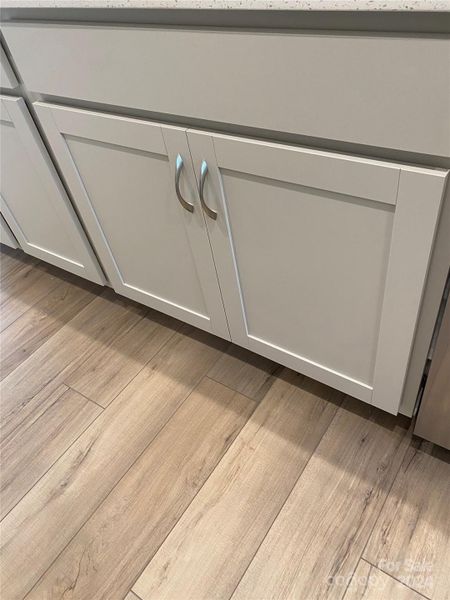 Flooring and Cabinets are neutral and complimentary