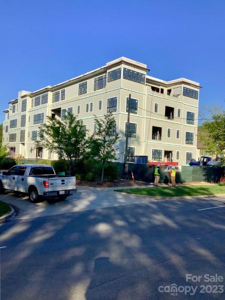 New construction Condo/Apt house 1178 Queens Road, Charlotte, NC 28207 - photo
