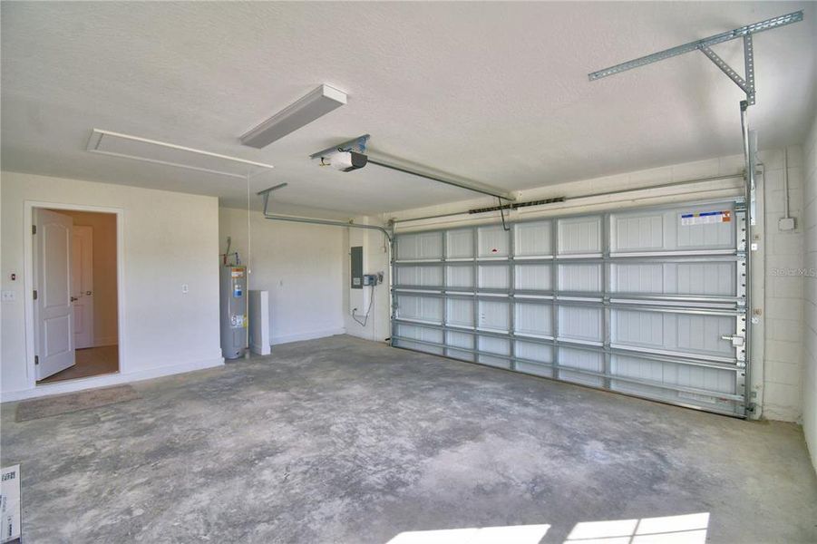 GARAGE TO INSIDE LAUNDRY