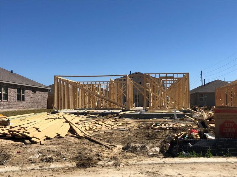 New construction Single-Family house 623 Walnut Branch Drive, Baytown, TX 77523 - photo