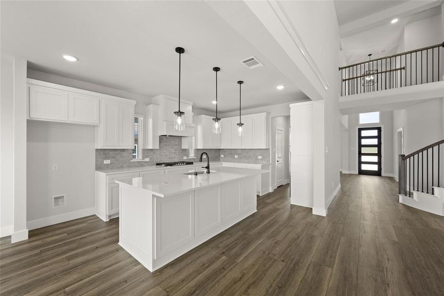 1609 Whisperwood Kitchen2