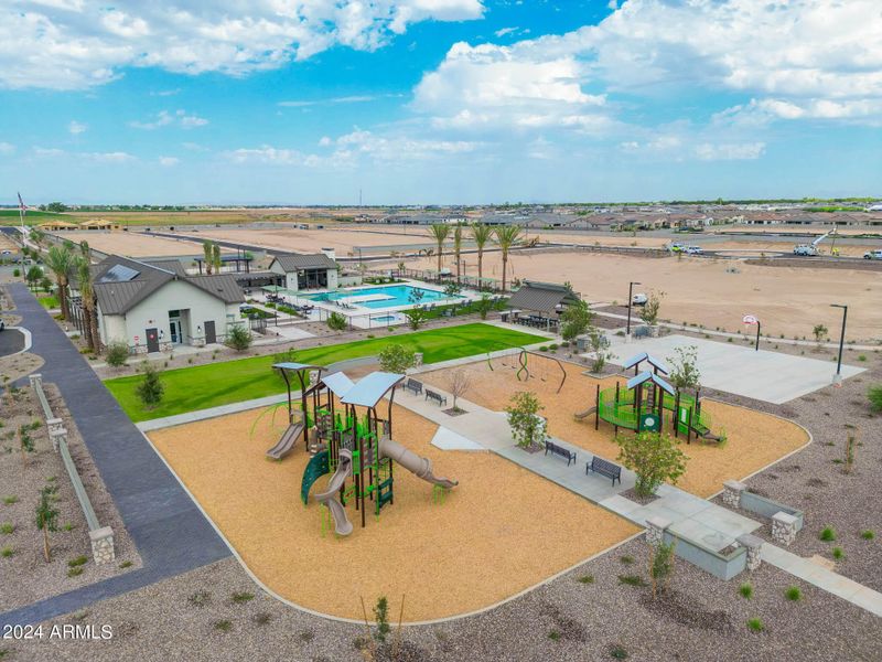 EMPIRE POINTE COMMUNITY AND AMENITIES (2