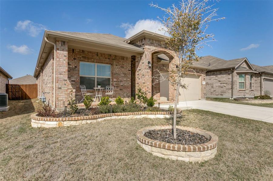 New construction Single-Family house 15817 Bronte Lane, Fort Worth, TX 76247 - photo