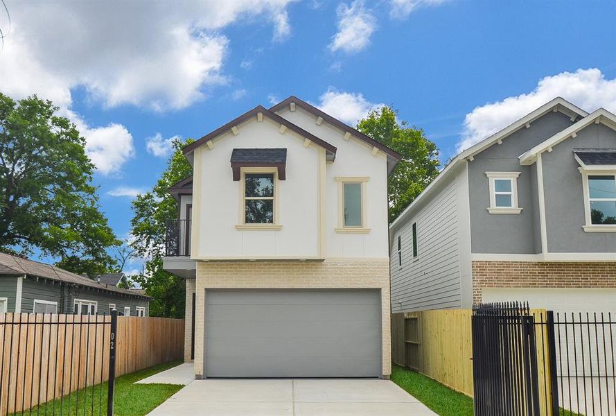 Brand New Construction in the Houston Northside. The lovely 2-story, 3 bedroom, 2 bath, PLUS a game room home is just minutes to amazing restaurants, shops, parks, walking trails and with easy access to I-69 and the Inner Loop.