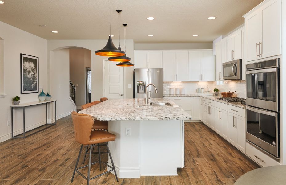 Spacious Eat-In Kitchen