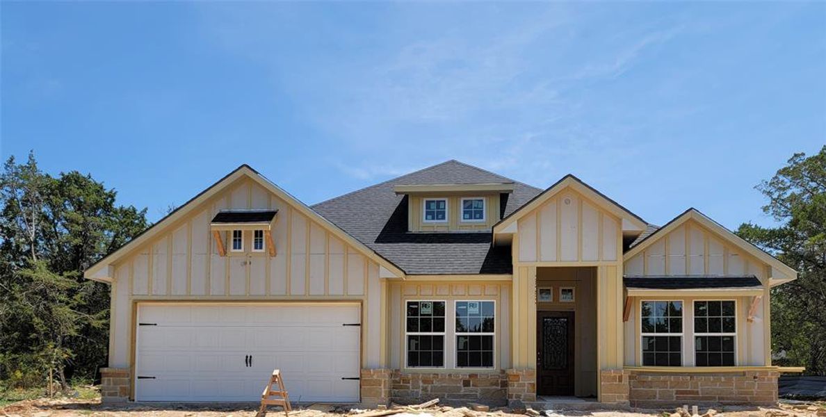 New construction Single-Family house 2926 Steeple Ridge Circle, Granbury, TX 76048 - photo