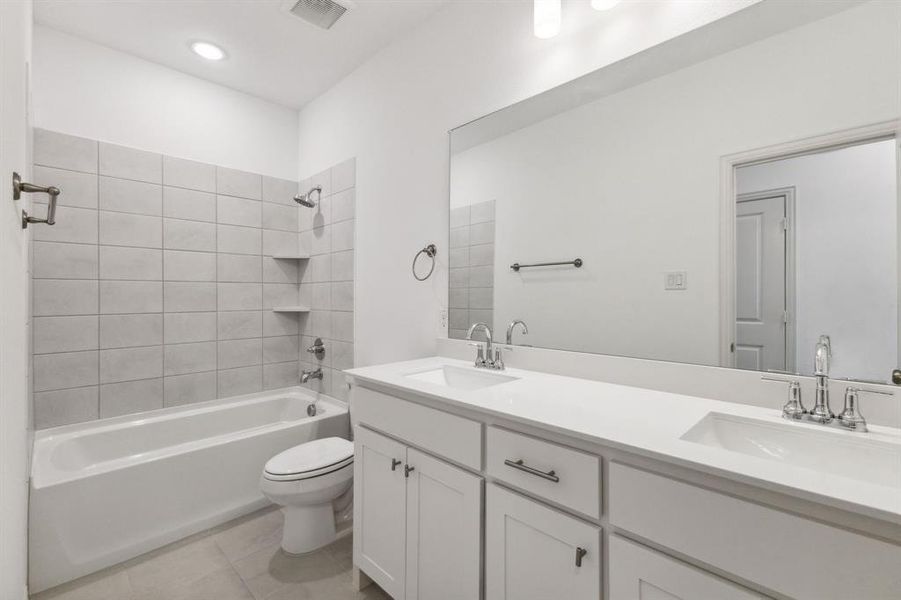 Friends and family will feel right at home in this beautiful guest bathroom!