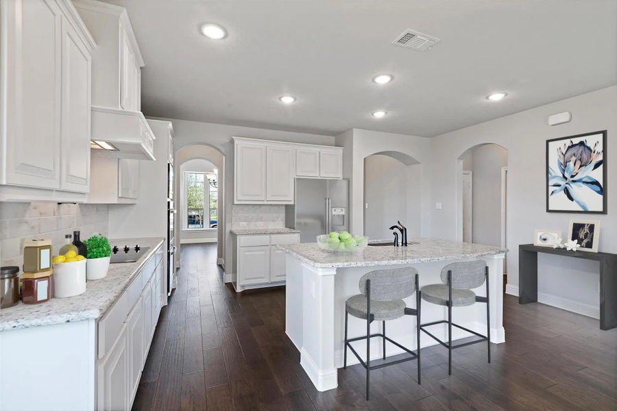 Kitchen | Concept 3015 at Belle Meadows in Cleburne, TX by Landsea Homes