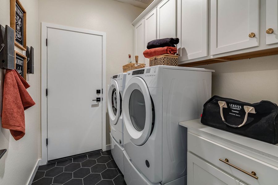 Laundry | Pastora | Sunrise Peak Series | New homes in Surprise, AZ | Landsea Homes