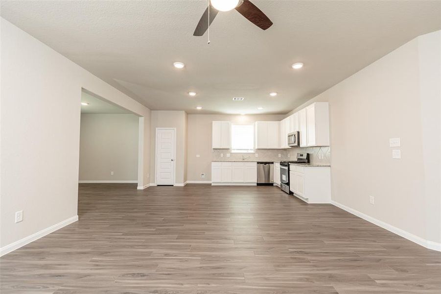 Photos are a representation of the floor plan. Options and interior selections will vary.