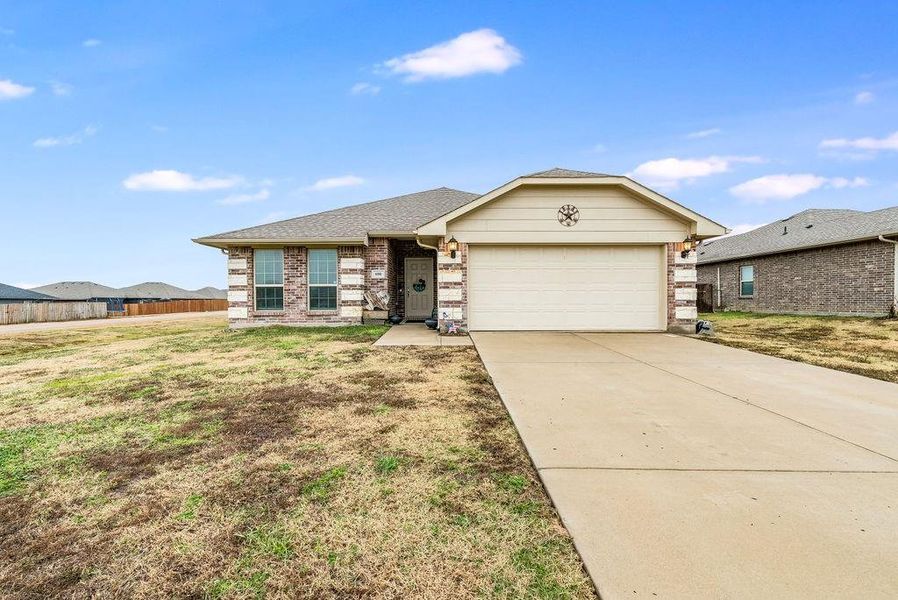 New construction Single-Family house 600 Cottage Row, Mabank, TX 75147 - photo