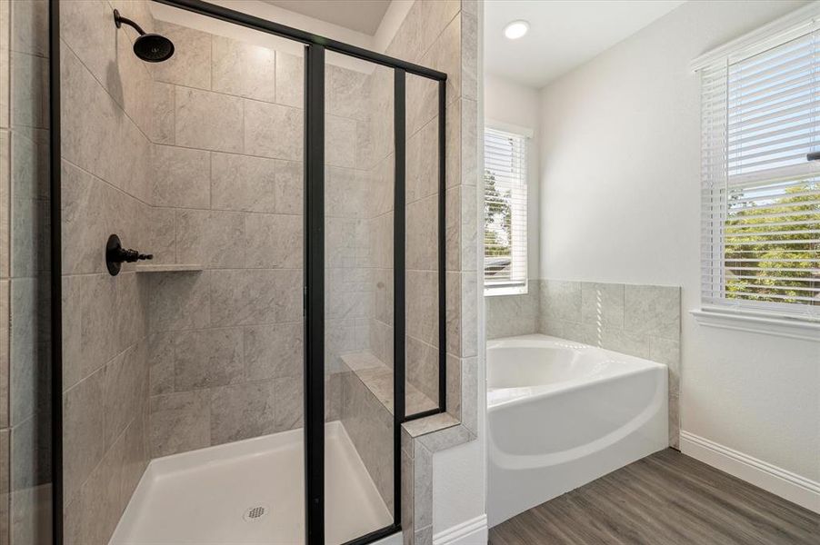 Separate Walk-in Shower, Garden Tub, Natural Toned Tile, LOTS of Light