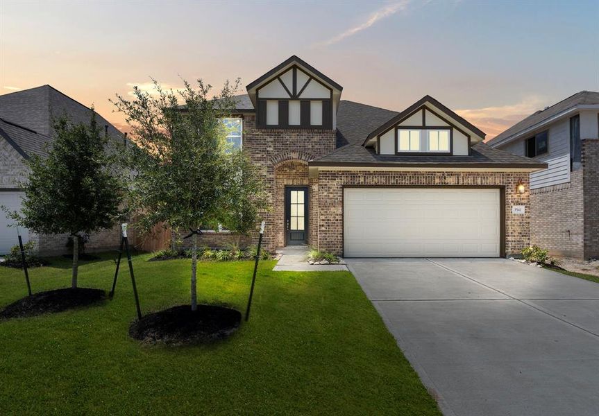Welcome home to 3541 Cherrybark Gable Lane located in the community of The Meadows at Imperial Oaks zoned to Conroe ISD.