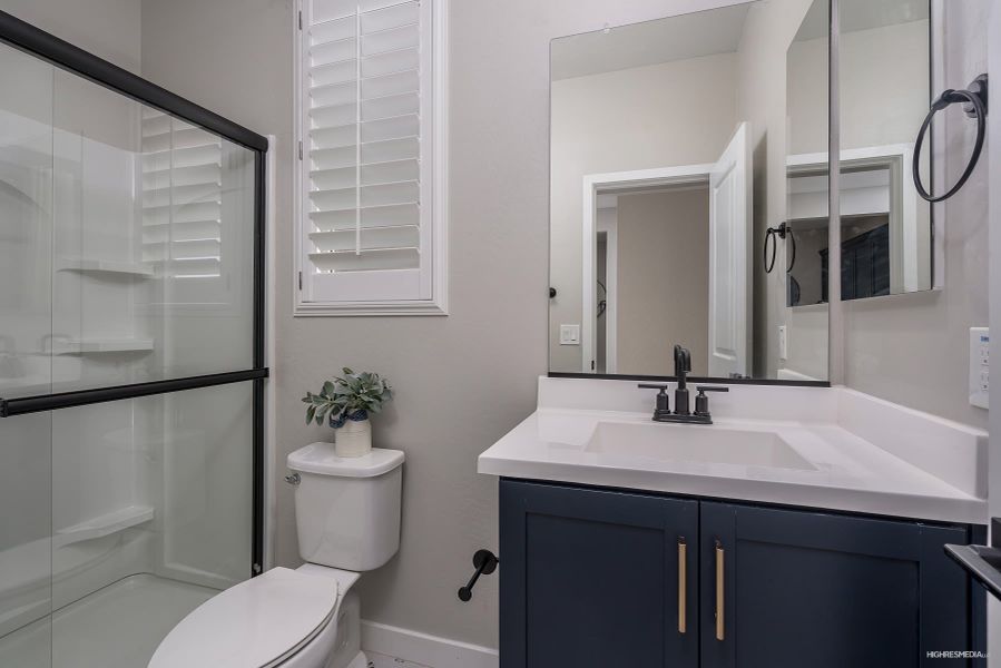Bathroom 3 | Grand | The Villages at North Copper Canyon – Canyon Series | Surprise, AZ | Landsea Homes