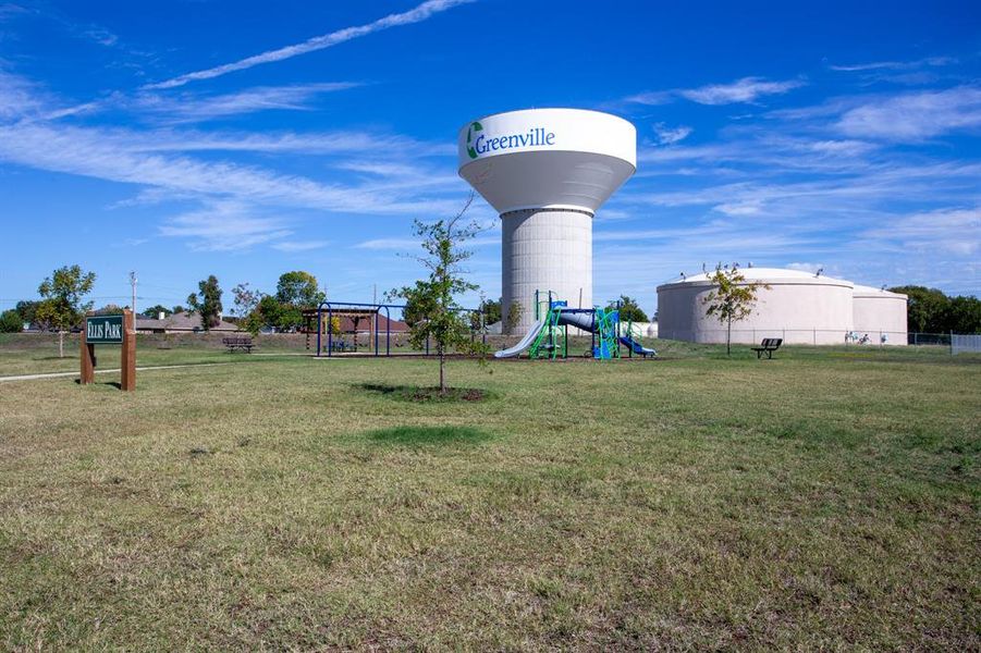 View of yard with a playground