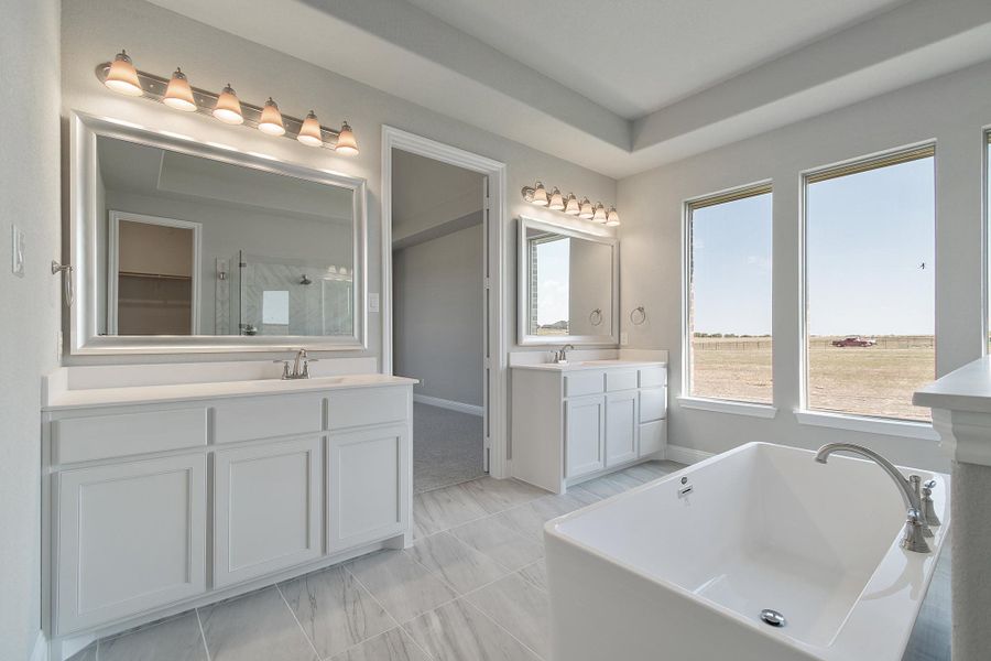 Primary Bathroom | Concept 3634 at The Meadows in Gunter, TX by Landsea Homes