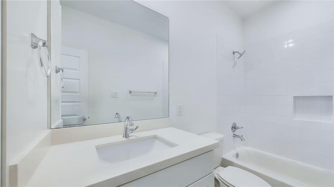 Second Floor Full Bathroom-View of the Shower/Tub Combo