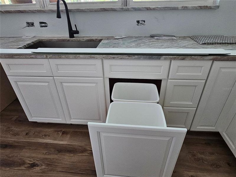 792 S Cedar Ave Custom Kitchen with Garbage Drawer