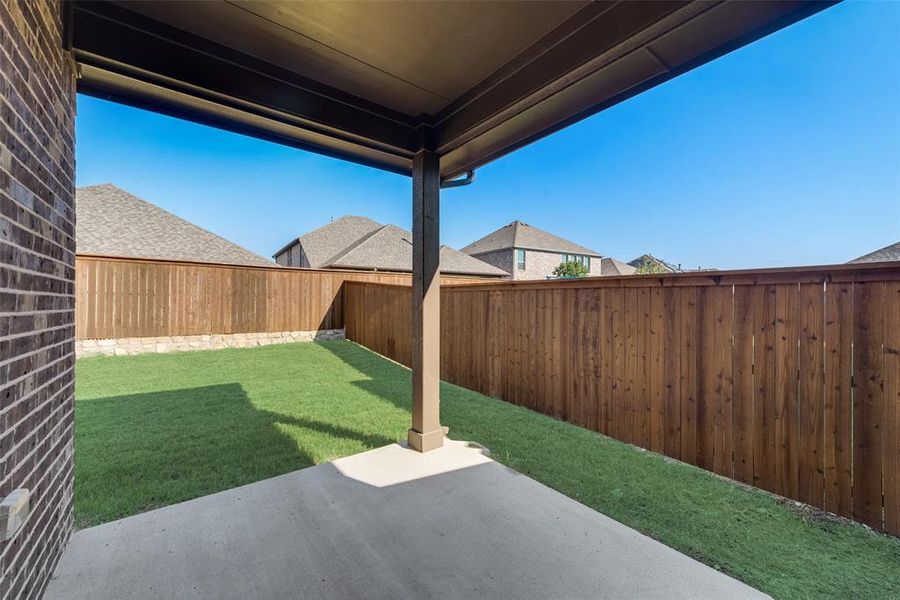 View of yard featuring a patio area